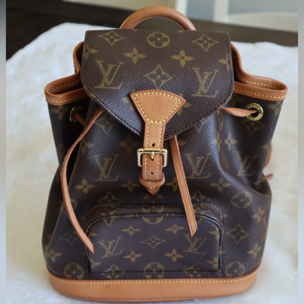 Louis Vuitton Classic Monogram Montsouris Backpack pm